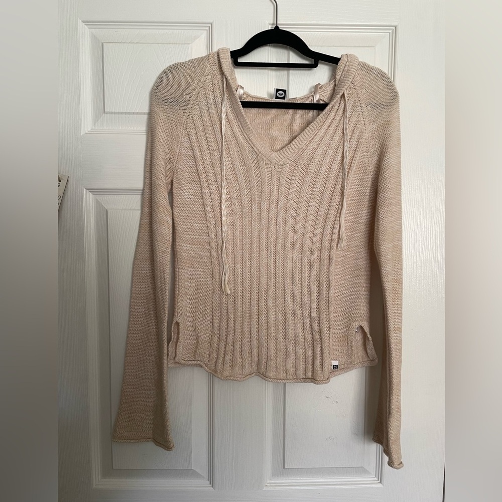 Roxy Cotton Beige Women's Size Small Sweater with flare sleeves